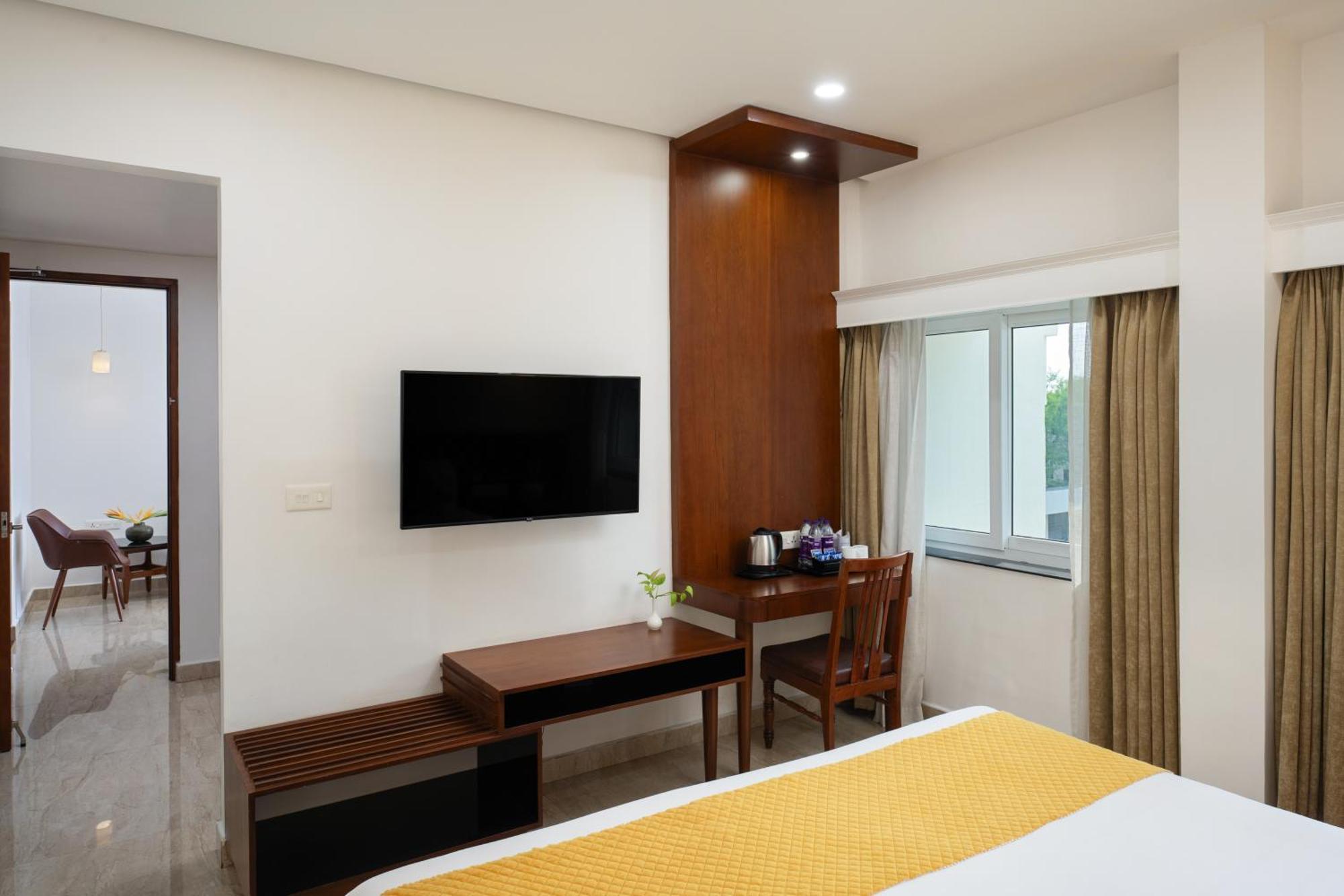 Hotel Aida Kottayam Buitenkant foto