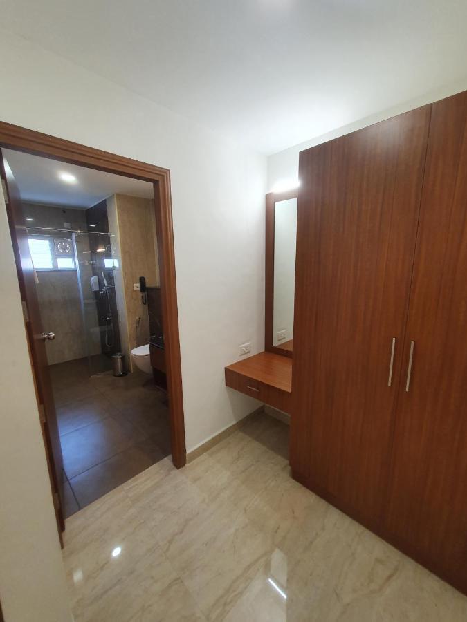 Hotel Aida Kottayam Buitenkant foto